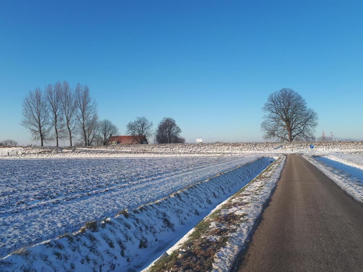 “in Oans Oefje” Parel In De Polder! * Lewedorp
